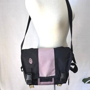 Timbuk2 Messenger Bag with Adjustable Strap and Buckle Closure Extra Small